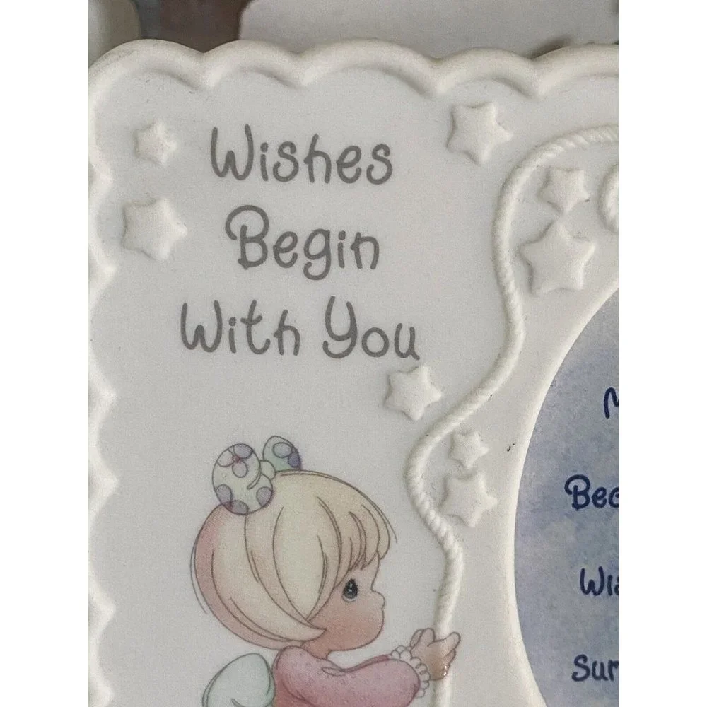 Enesco Precious Moments Picture Frame‎ 1998 Reach for the Stars Embossed White